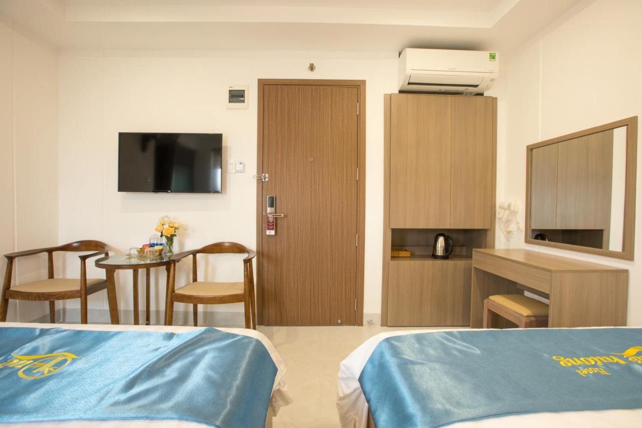 Que Huong Hotel Quy Nhon Exteriör bild